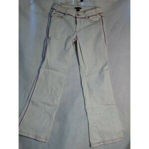 Miss Tina Women's Size 8 white denim Jeans with embroidered pockets